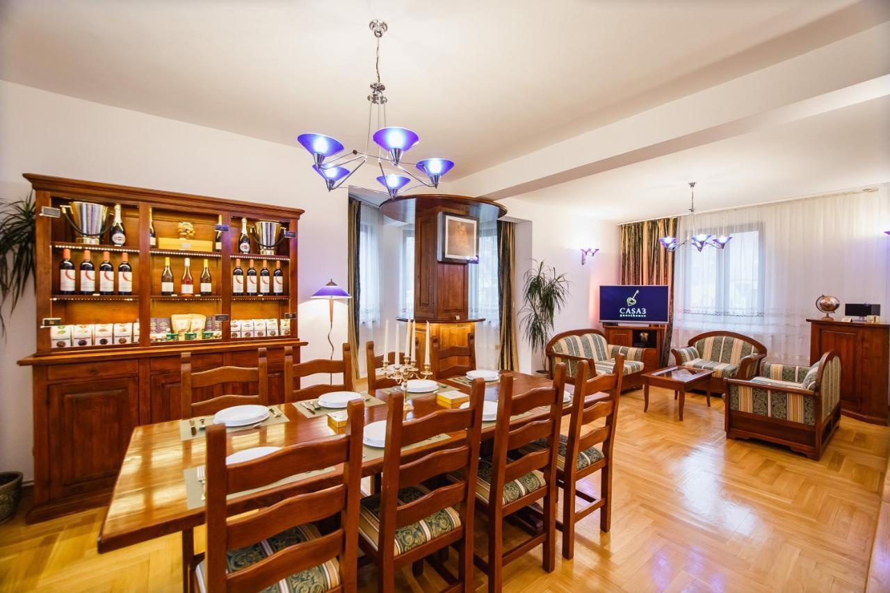 Casa 3 Guesthouse Орадеа Екстериор снимка